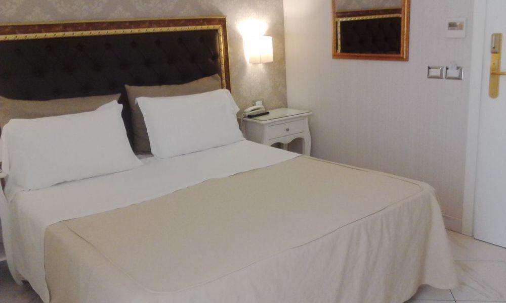 Hotel Residence Villa Del Mare Rimini Eksteriør bilde